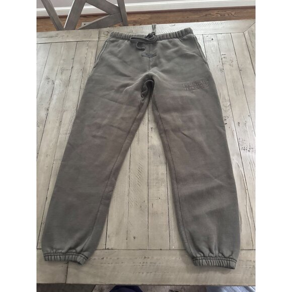 FEAR OF GOD Essentials Fleece Logo Sweatpants Olive Green Size Small Mens - Picture 1 of 5